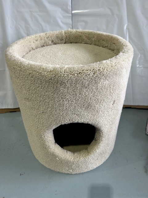 Single cylinder cat kitten scratcher w sunken bed Single cylinder cat kitten scratcher w sunken bed
